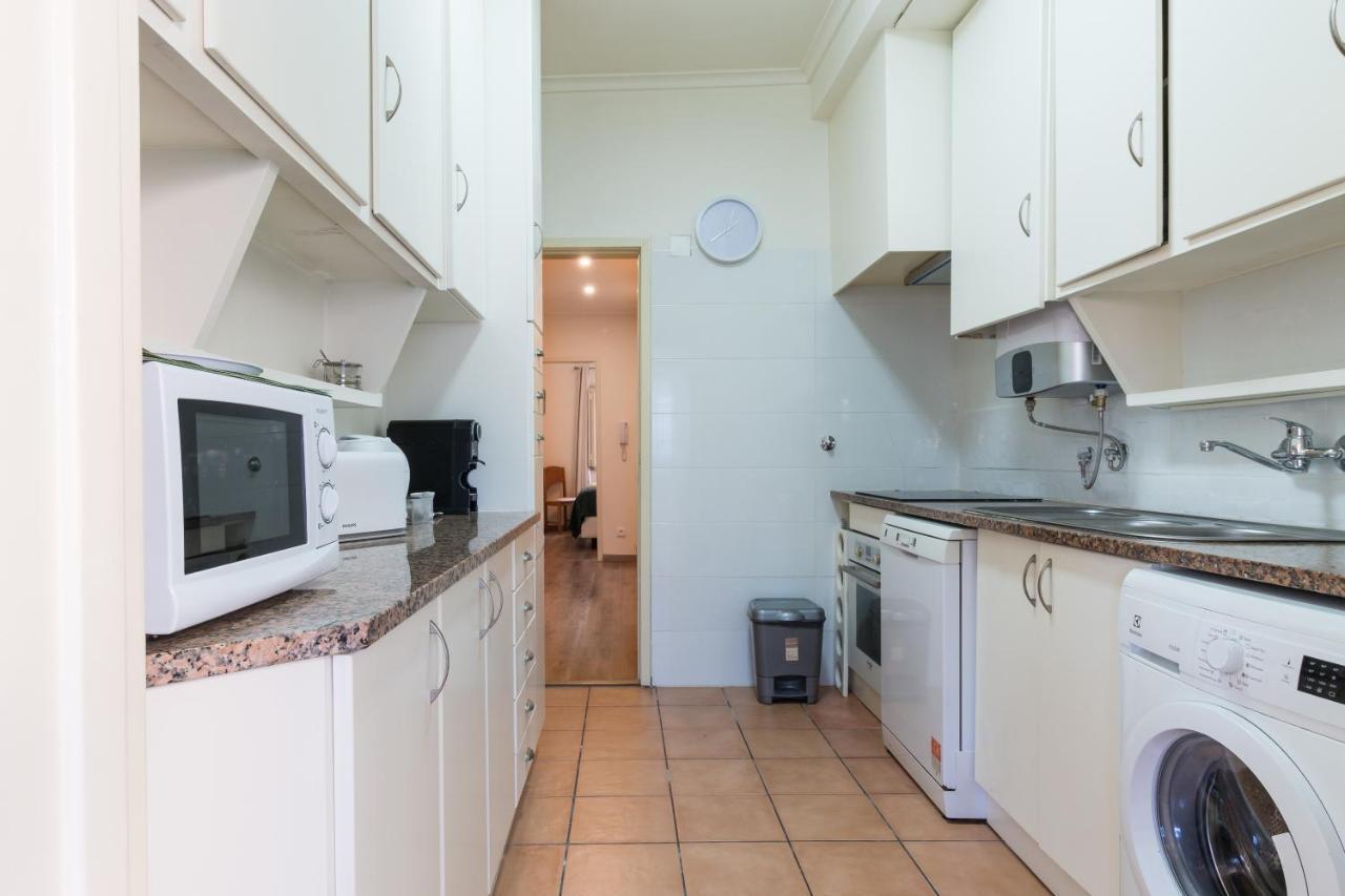 Vita Portucale ! 3 Bedroom Apartment With Private Terrace Lisboa Exterior foto